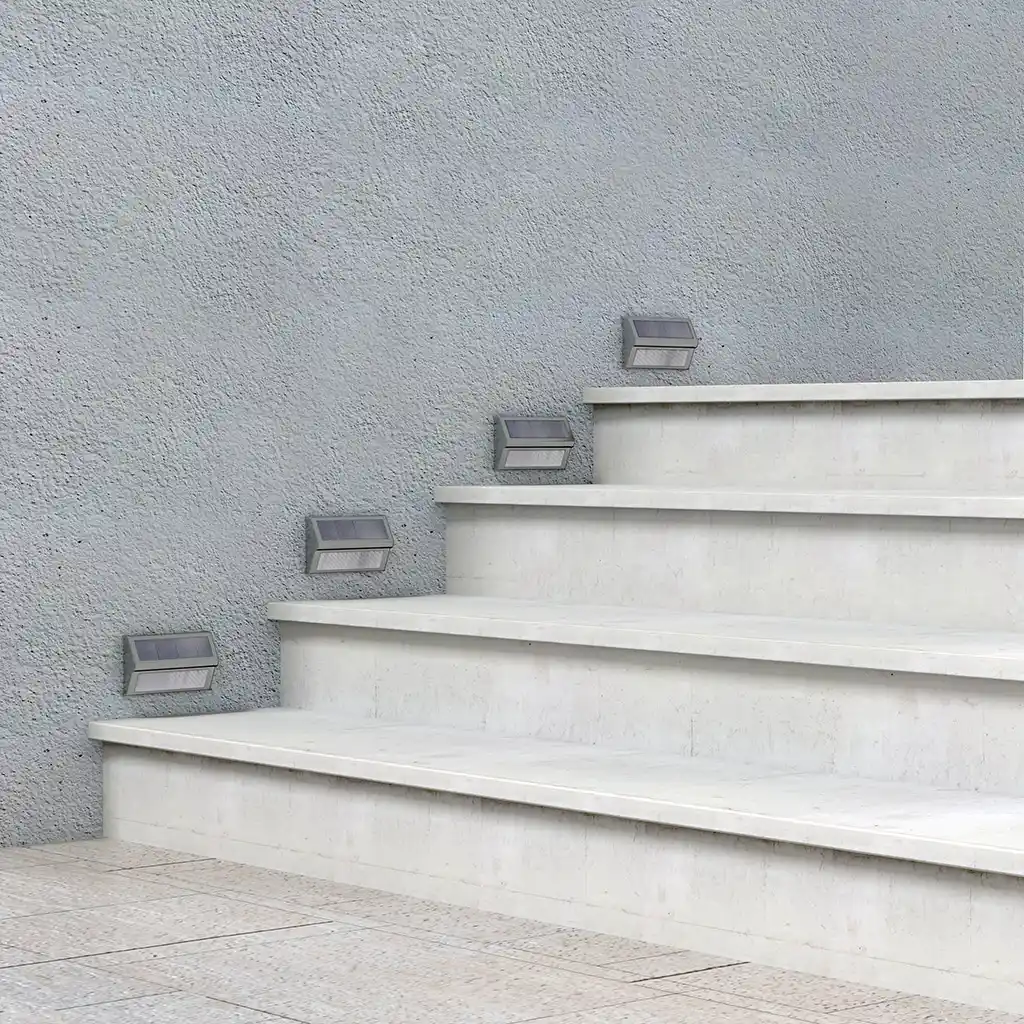 Aplique ERA L en escaleras de día